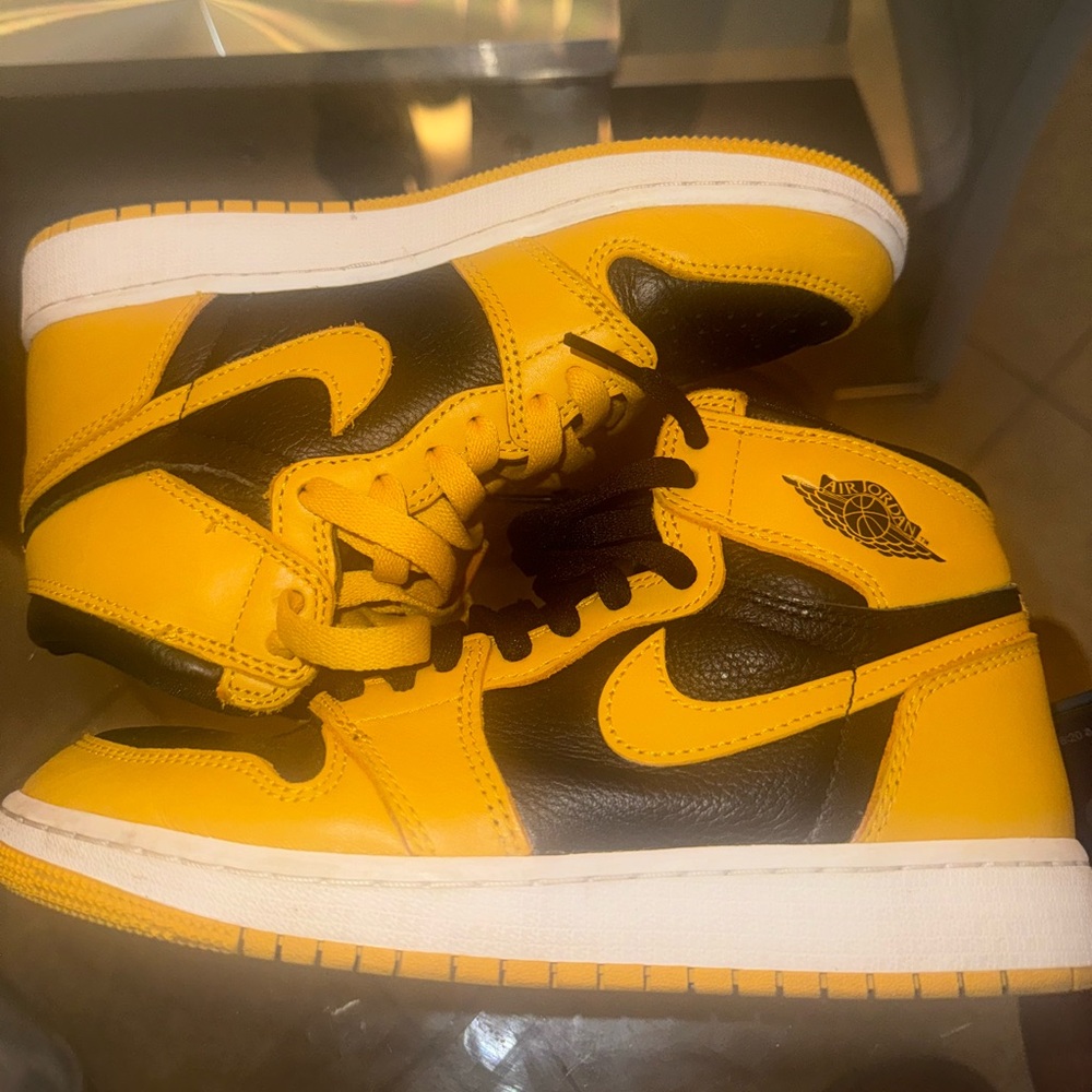 Retro 1 - Picture 4 of 5